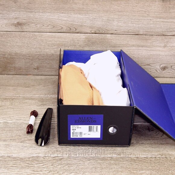 * NIB * $345 Allen Edmonds NOMAD Short Wing 8.5 D Coffee * add $15 new Trees - Picture 10 of 13